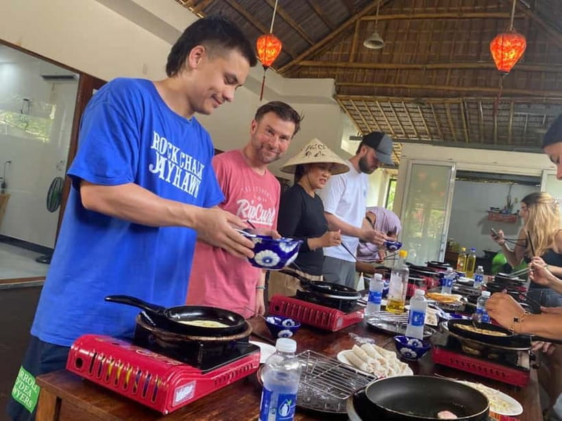 Market Tour, Basket Boat Ride & Cooking Class by Hangcoconut - Why this Hoi An combination works