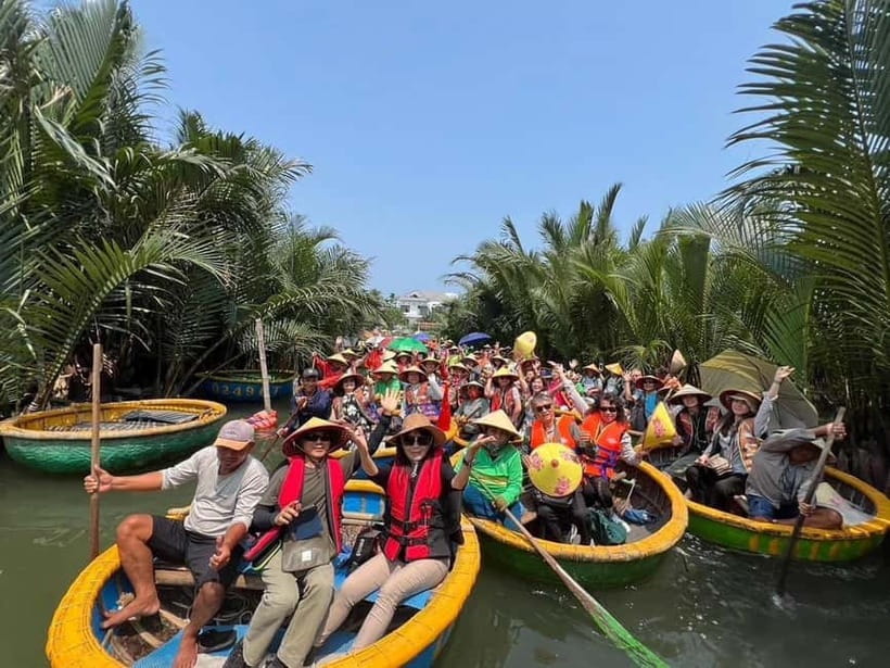 Market Tour, Basket Boat Ride & Cooking Class by Hangcoconut - How the timing and transport affect your day