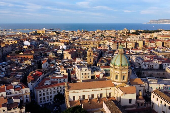 Markets and monuments: walking tour and street food in Palermo - Capo Market: Palermo’s best opening scene
