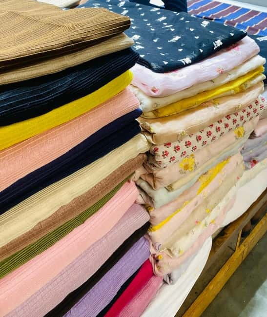 Markets of Mumbai Walking Tour - The wholesale fabric market and a fashion designer’s perspective