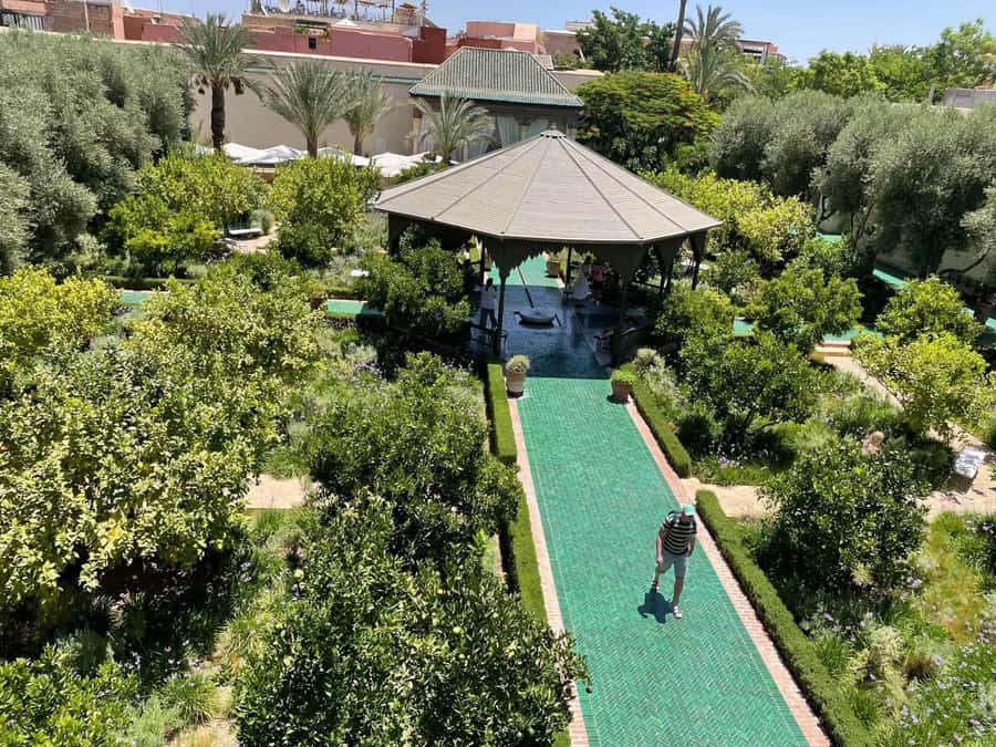 Marrakech: 3-Hour Monuments, Souks & Old Medina Walking Tour - Jemaa el-Fna and the route into the Medina