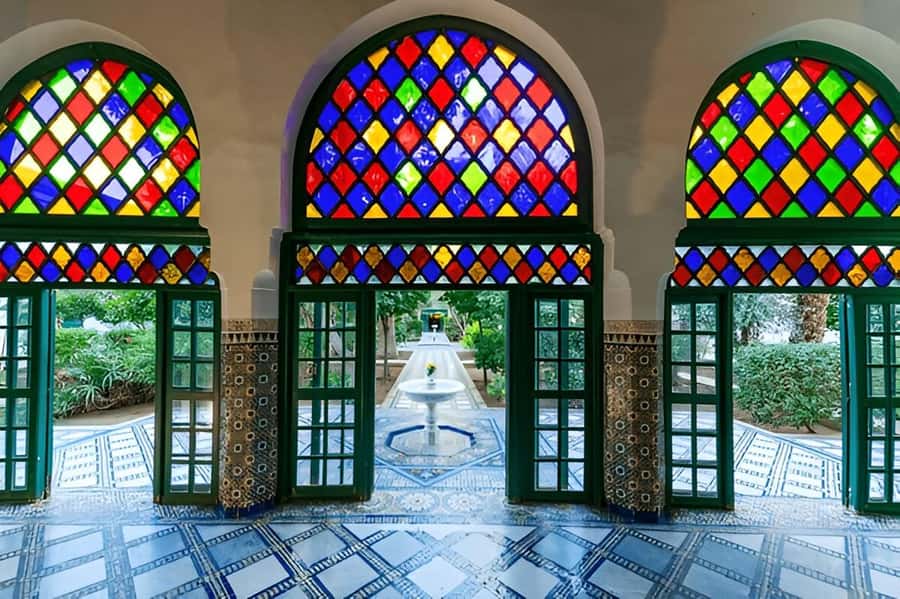 Marrakech: Bahia Palace, Ben Youssef Medersa, & Souks Tour - Starting at Jemaa el Fnaa and Koutoubia Mosque