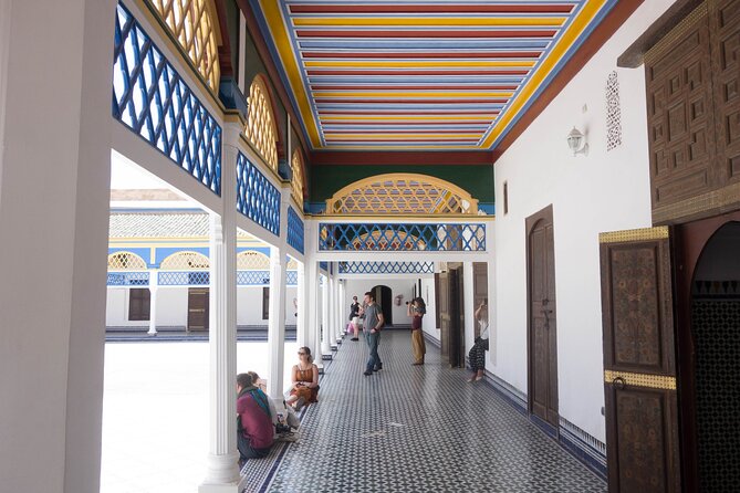 Marrakech: Bahia Palace, Saadian Tombs, Souk and Medina Tour - Bahia Palace and its quiet courtyards