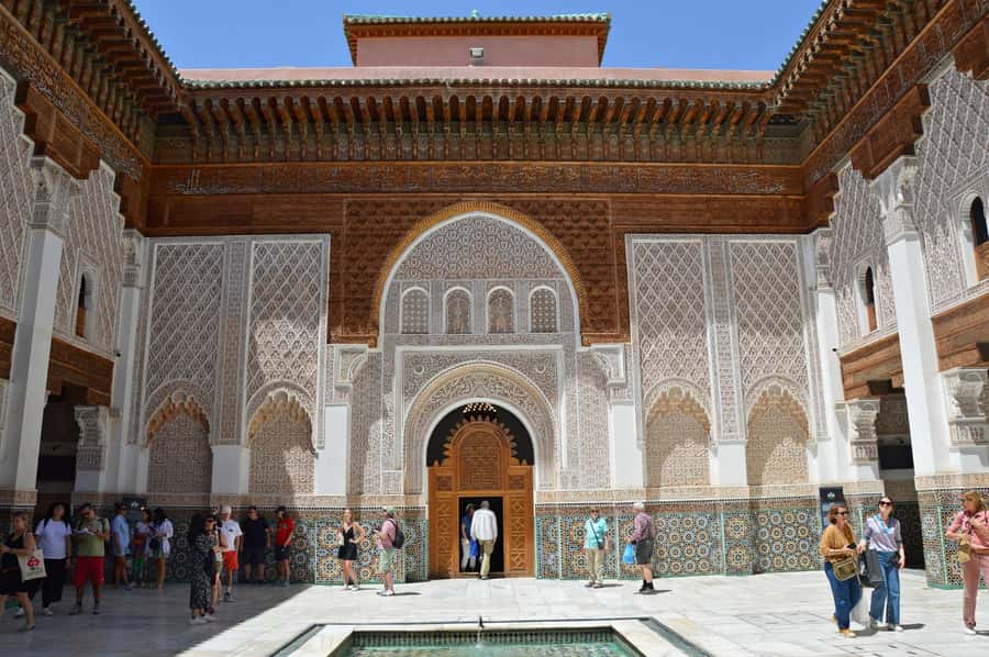 Marrakech: Ben Youssef Medersa, Le Jardin Secret & Souk Tour - Starting at Jemaa el Fnaa and Café de France