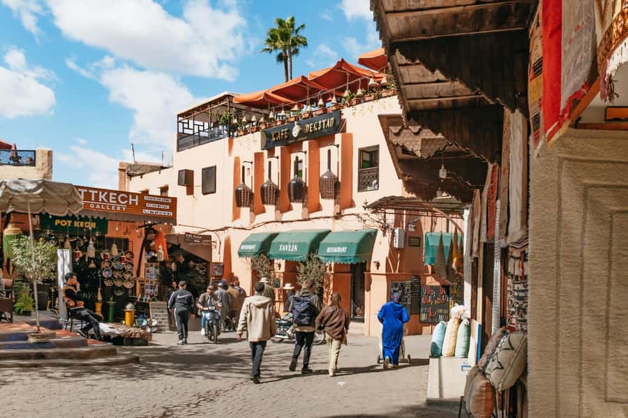 Marrakech: Colorful Medina Souks Guided Walking Tour - The deeper Medina lanes