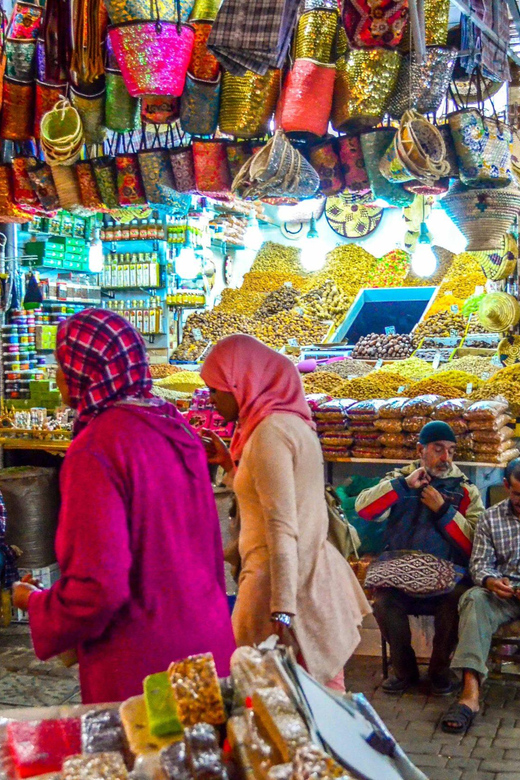 Marrakech: Exclusive Shopping Tour Through the Souks - Choosing between the 10:00 AM and 2:30 PM departures