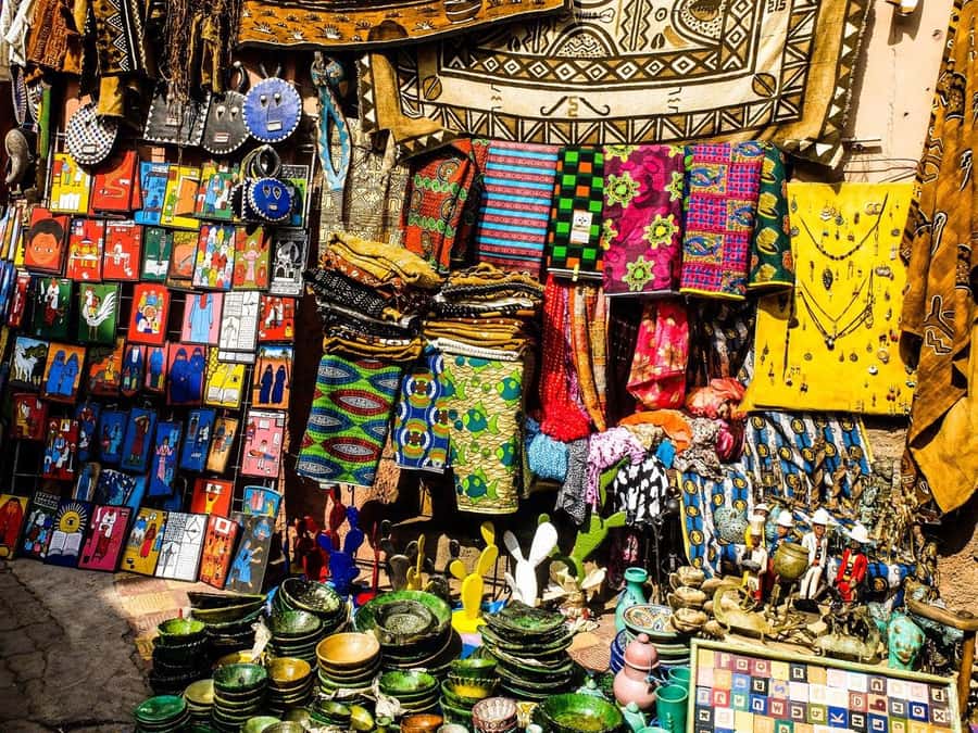 Marrakech: Hidden Souks Shopping Tour with Private Guide - Delivery, carpets, and the real value of $76