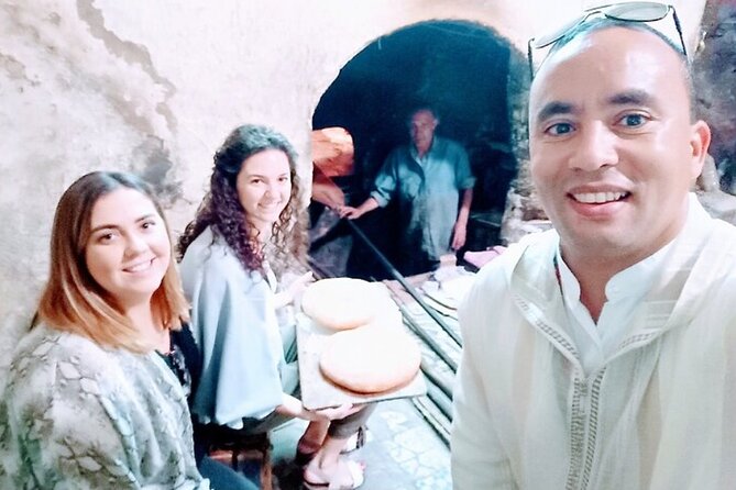 Marrakech Highlights : Majorelle , Bahía Palace , Mellah & Souks :Private Tour - Majorelle Garden and the Berber collection