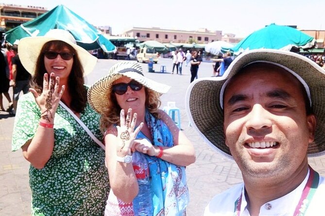 Marrakech Highlights : Majorelle , Bahía Palace , Mellah & Souks :Private Tour - The working medina: ovens, markets, and hammam life