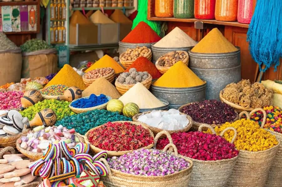 Marrakech: Medina and Souks Walking Tour - Watching artisans at work