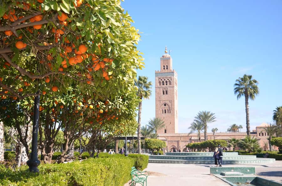 Marrakech: Monuments, Souks and Medina Guided Walking Tour - Ben Youssef Medersa and Moroccan craftsmanship