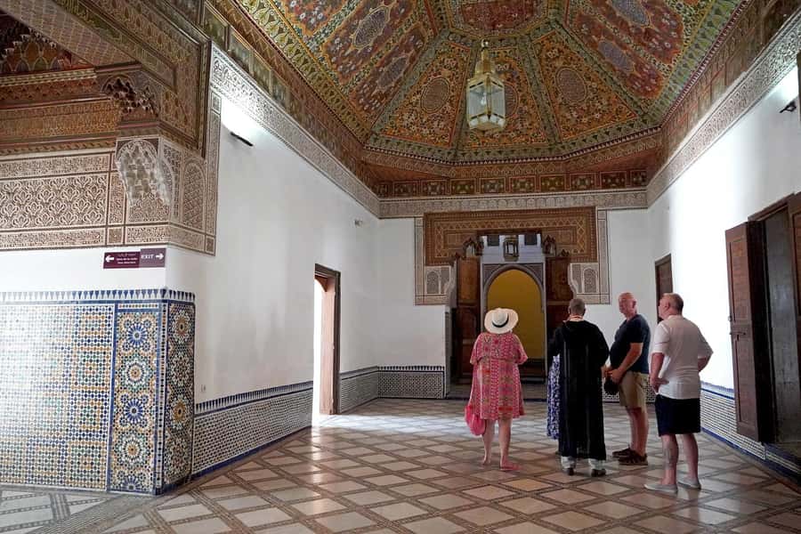 Marrakech: Monuments, Souks and Medina Guided Walking Tour - Le Jardin Secret, if time allows