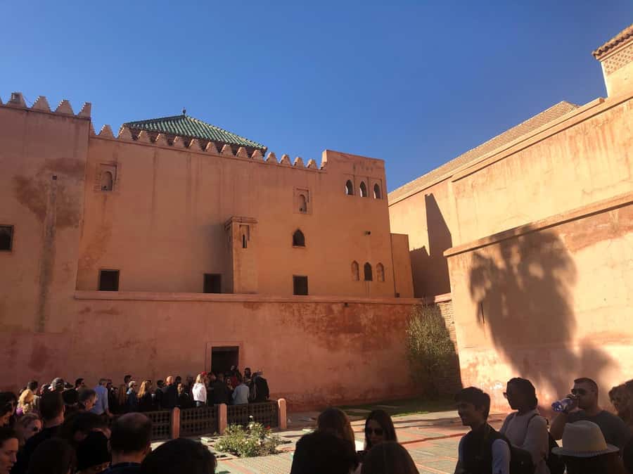 Marrakech: Saadian Tombs, Bahia Palace, Medina and Souk Tour - Guides shape the quality of the day