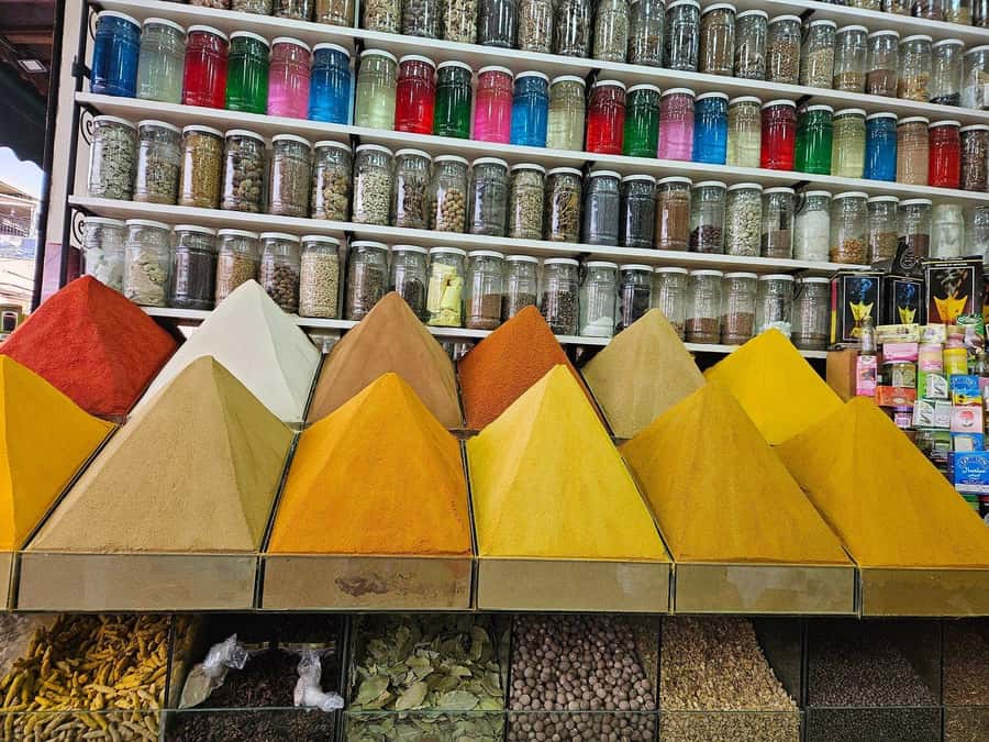 Marrakech & Souk Shopping Tour. - History, food, henna, and local details