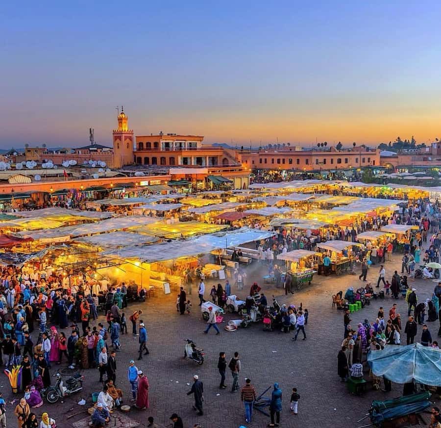 Marrakech: Souk Tour & Berber Hammam with Massage - Tea, pastries, and the small details