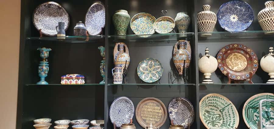 Marrakesh: Guided Souk Shopping Tour with a Local Guide - Key points at a glance