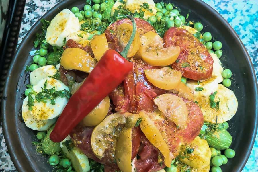 Marrakesh: Private Cooking Class & Local Market Shopping - Cooking tagine with a local chef