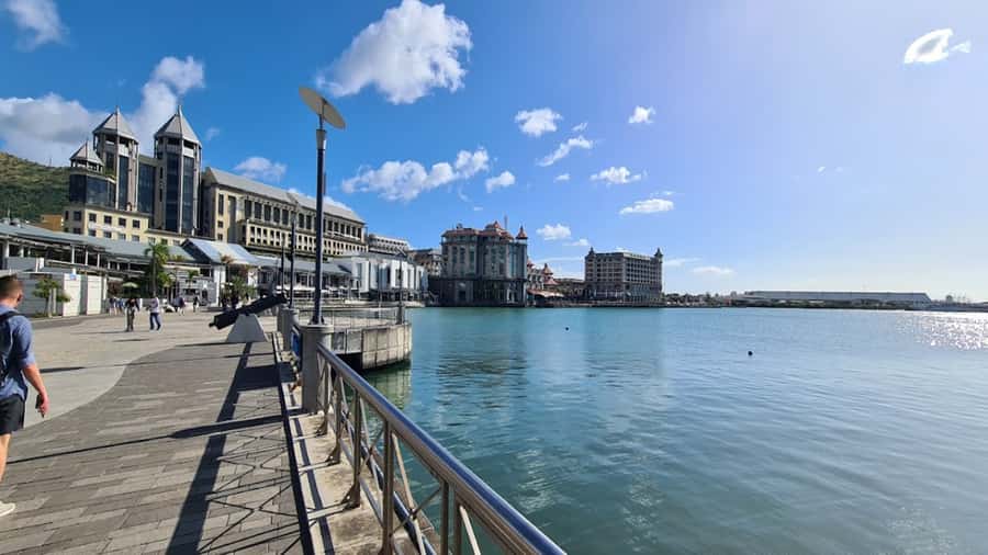 Mauritius: Shopping Tour - Port Louis Markets & Grand Baie - What this private shopping day is really like