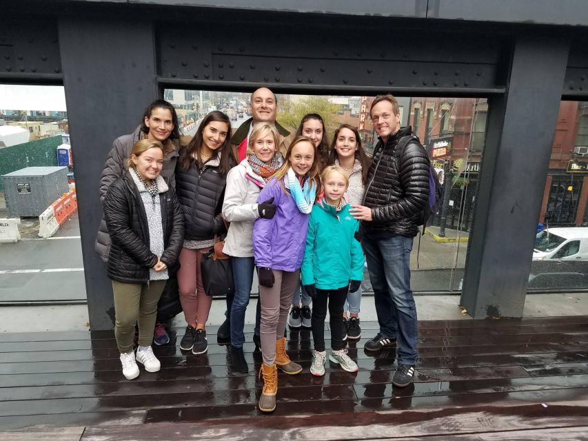 Meatpacking District: Chelsea Market and The Highline Tour - Architecture along the route