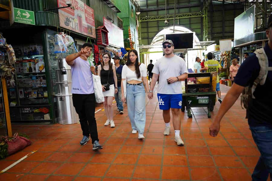 Medellín Multi-sensory Tour in the market, +15 Exotic Fruits - Key points before you book