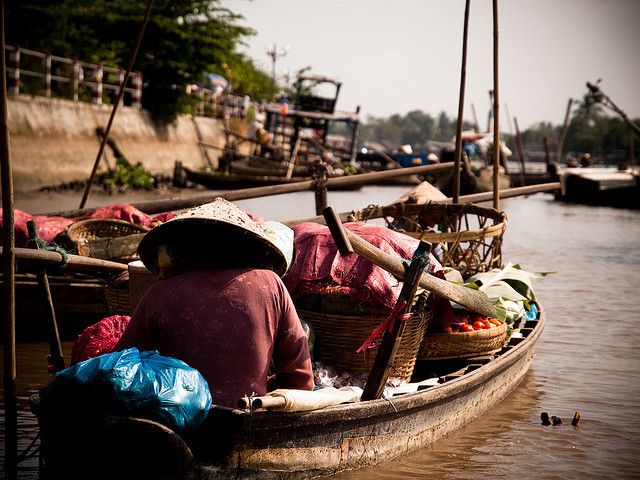 Mekong tour: Cai Be - Can Tho Floating Market 2 days - What the $210 price really covers