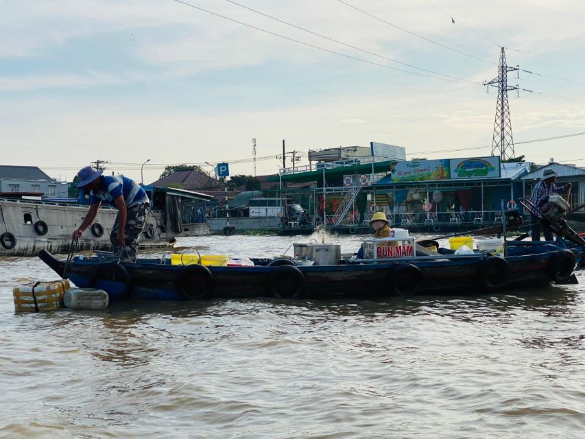 Mekong tour: Cai Be - Can Tho Floating Market 2 days - Making rice noodles and cycling again
