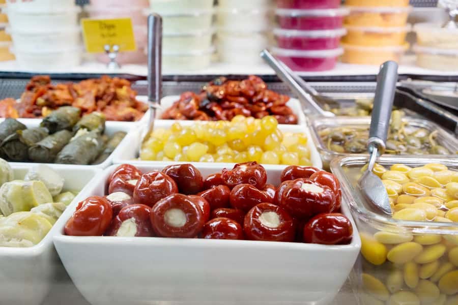 Melbourne Flavors: Queen Victoria Market Food Tour - What the strongest guiding looks like