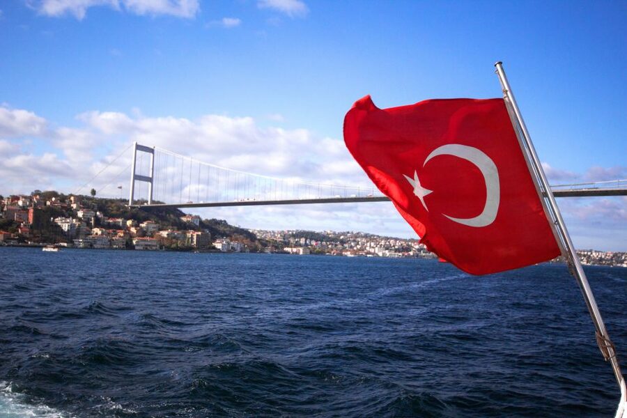 Morning Bosphorus Cruise and Spice Bazaar - Pickup, vehicles, and the four-hour schedule