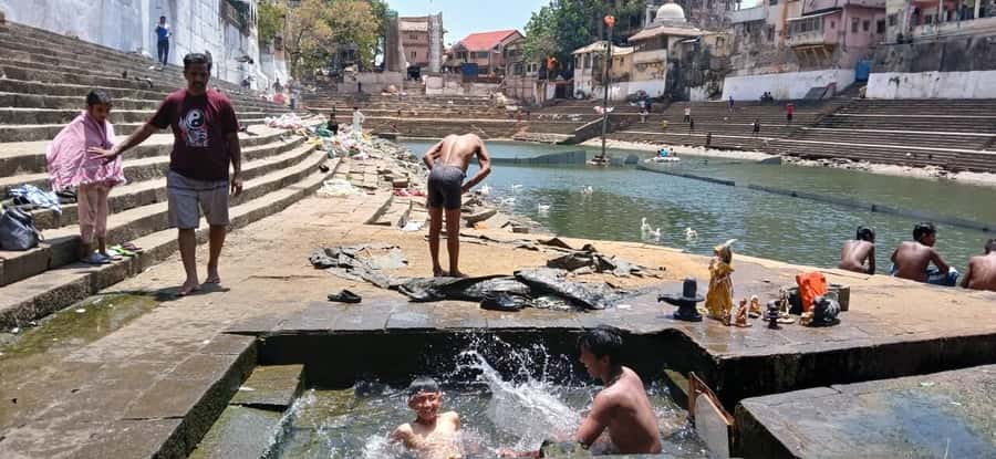 Mumbai: 2 Hours Markets And Temple Tour - Is the $6 Price Good Value?