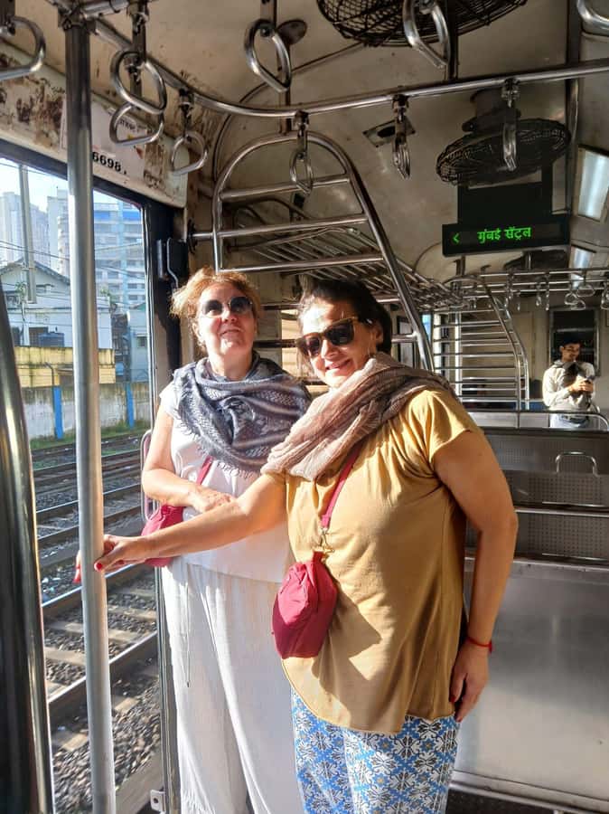 Mumbai:Dhobi Ghat Laundry,Dharavi Slum & Flower market Tour - FAQ
