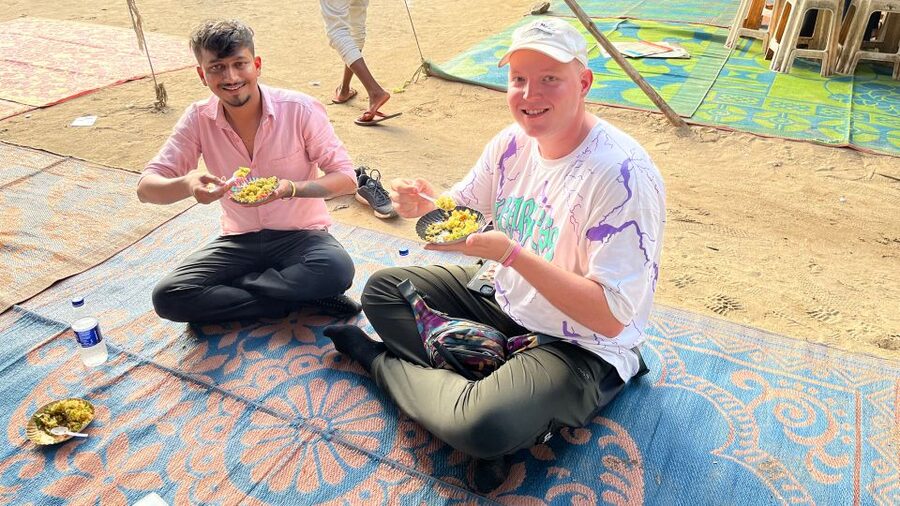 Mumbai: Evening Street Food Tasting & Cultural Market Tour - What the $26 price delivers