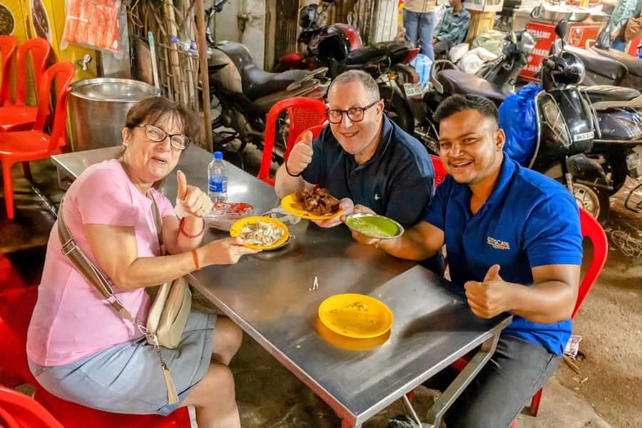 Mumbai Heritage, Street Food & Bazaar Walking Tour - Mohammed Ali Road and the non-vegetarian side of Mumbai