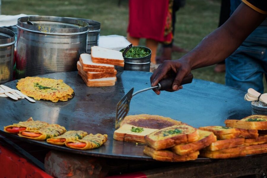 Mumbai: Magical Markets Tour - Starting near VT Capital Cinema Building