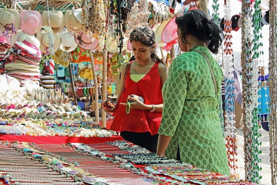 Mumbai: Magical Markets Tour - Mumba Devi Temple links the city to its name