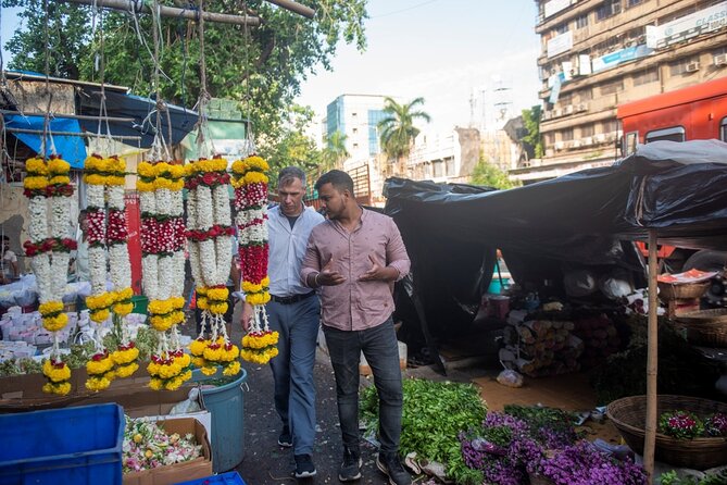 Mumbai Morning Market Tour of Flowers, Fish, and More - Churchgate Station and Mumbai’s Rail System
