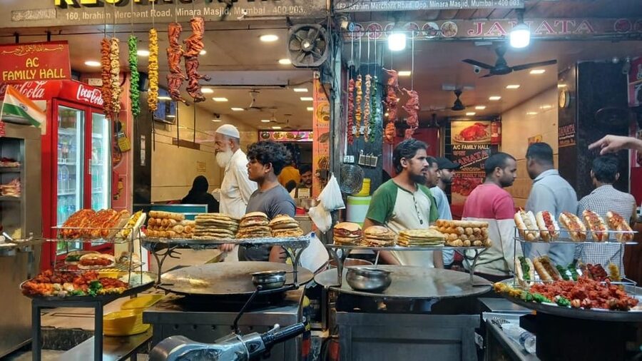 Mumbai Street Food Tour with Evening Bazaar Walk - Is the $13 price good value?