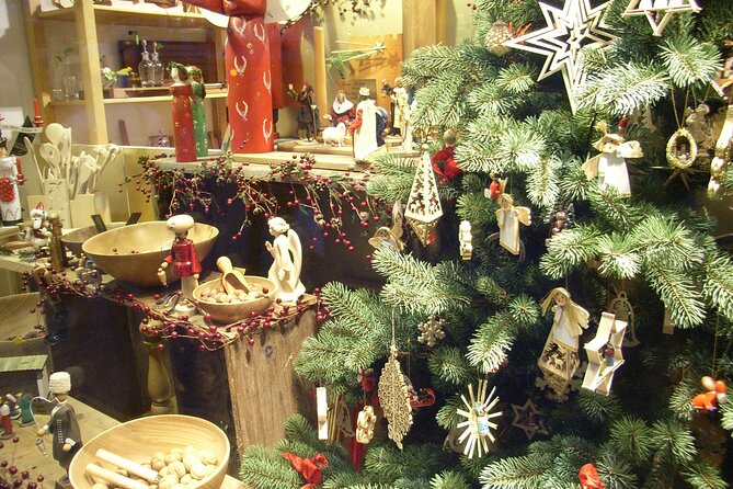 Munich Christmas Market Private Walking Tour With A Professional Guide - The guide experience: Tom, Mona, and Andrea