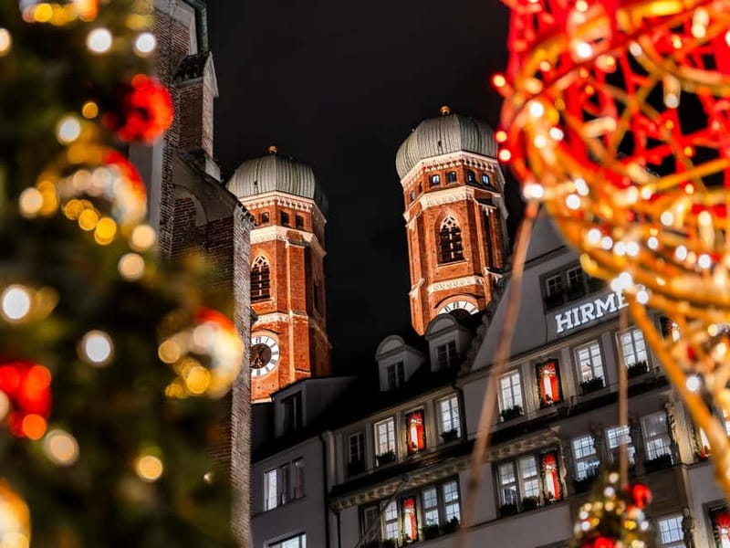 Munich: Christmas Markets Food & Drink Tour - Guide quality and the group experience