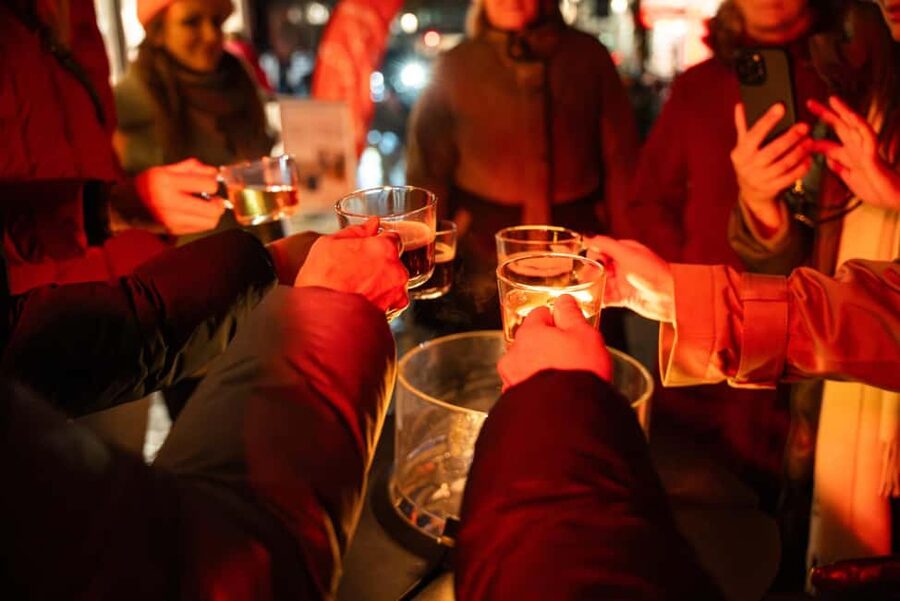 Münster x-Mas: Winter tour of Christmas markets – incl. mulled wine - Mulled wine, apple punch, and a small snack