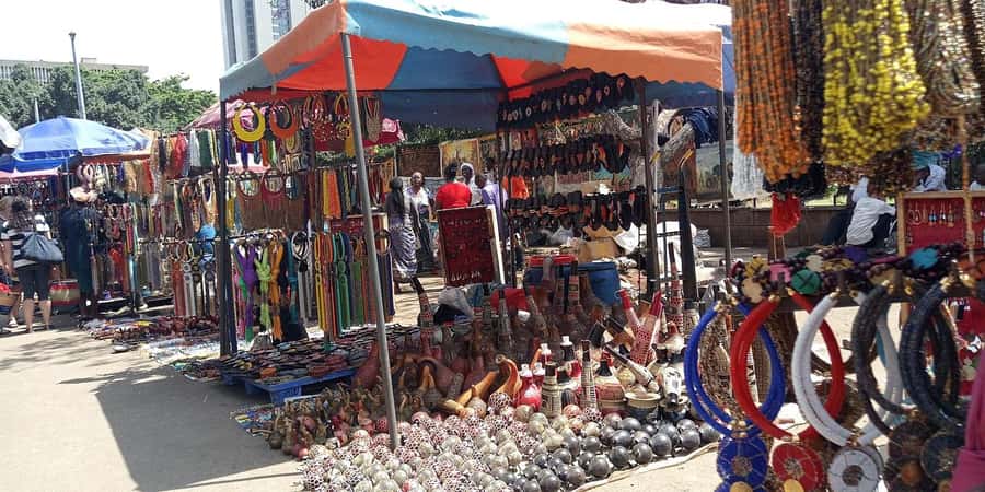 Nairobi: Explore Maasai Market for Unique Souvenirs - What the guide adds