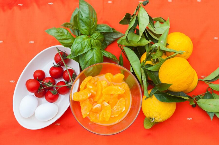 Naples: Markets and Cooking Class at Local's Home - Sitting down to taste what you prepared