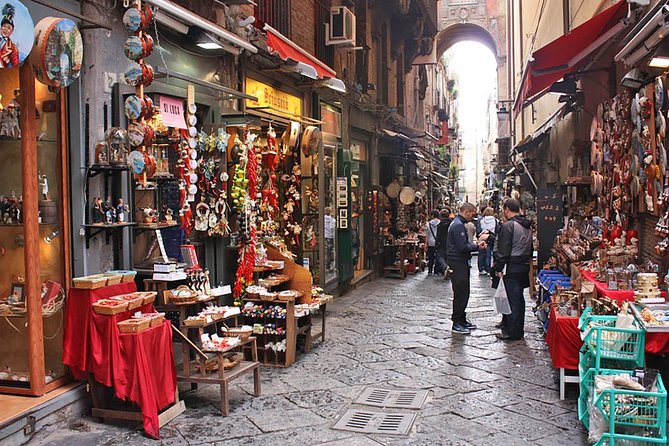 Naples Street Food Experience with local guide - Small Group Tour - Castel Nuovo and Teatro San Carlo
