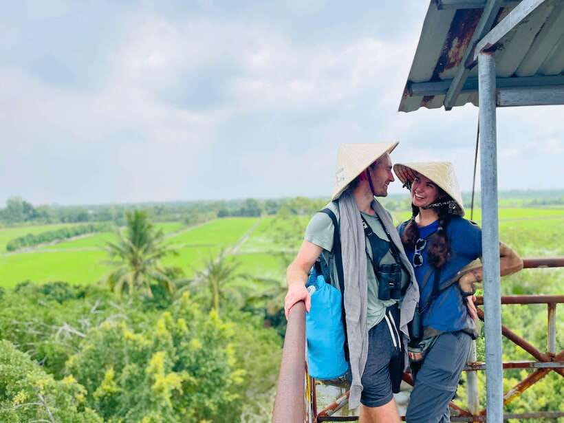 Nature reservation and Floating Market - Narrow canals and the quieter side of river life
