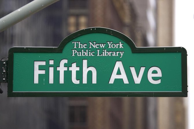 New York City Christmas Holiday Lights and Markets Walking Tour - Key points to know before booking
