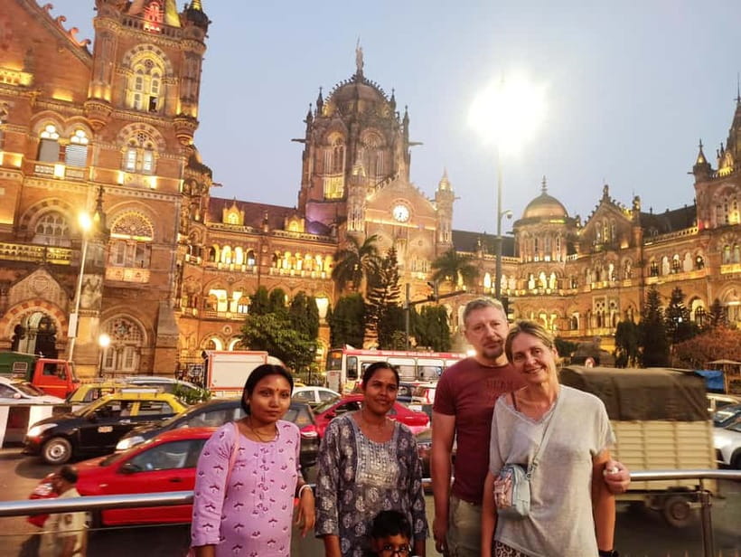 Night Tour: Mumbai’s Nights & Buzzing Bazaars - Marine Drive and the city’s best nighttime view