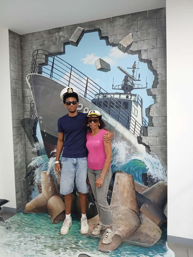 North Korean Border+Real battleship+submarine & Market Tour - What the $95 price includes