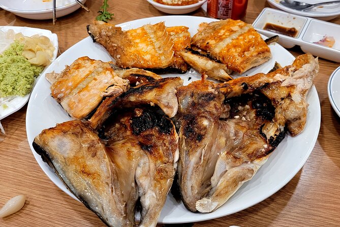 Noryangjin Fish Market Dinner - The walk to Sayuksin Park