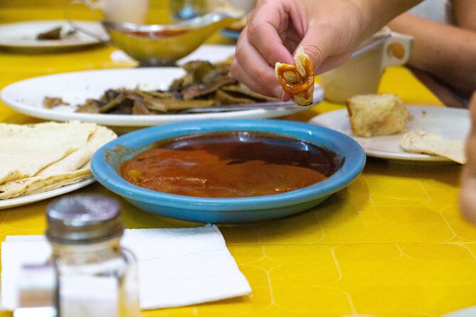 Oaxaca Street Food Tour. Signature Markets Tour - The guides make or break the morning