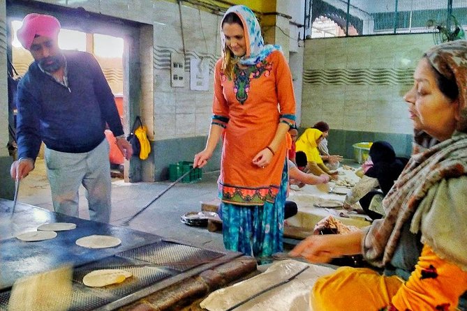 Old Delhi Food-Spice Market-Temples Tour Soon Featured on NETFLIX - Gurudwara Sis Ganj Sahib and the Langar kitchen