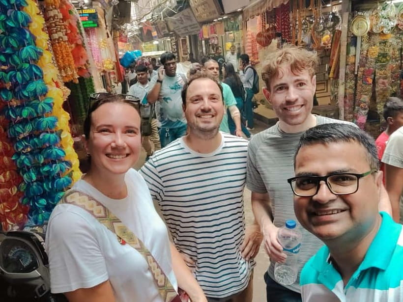 Old Delhi: Spices, Heritage and Bazaars Walking Tour - Five details that make this Old Delhi walk worth considering